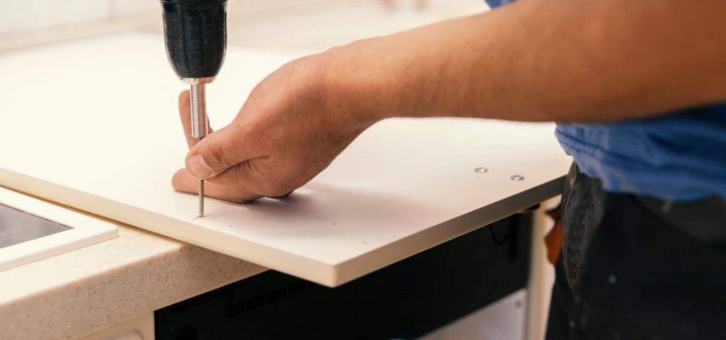 Fitting A Kitchen